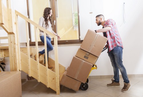 Local moving service covering Hammersmith and nearby West London areas